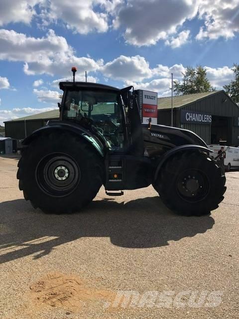 Valtra T 175 ED Traktoriai