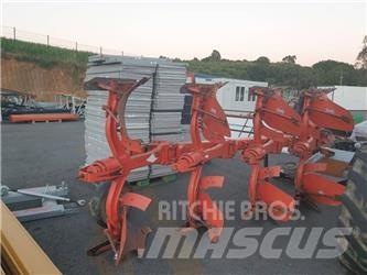 Kuhn 375E Standartiniai plūgai