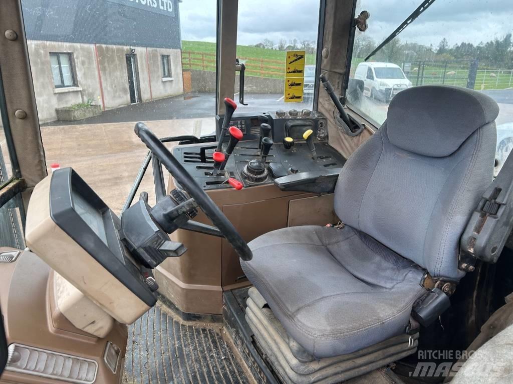 John Deere 6600 Traktoriai