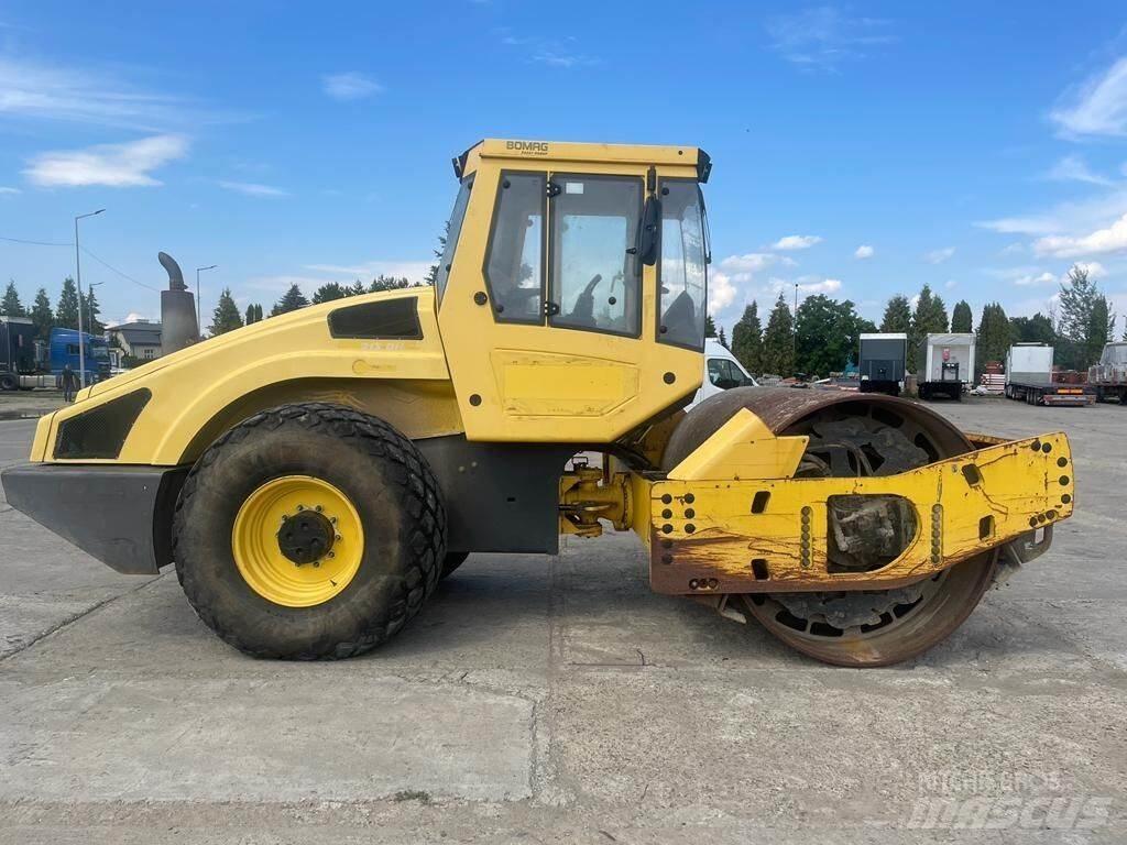 Bomag BW213 DH-4 Vieno būgno volai