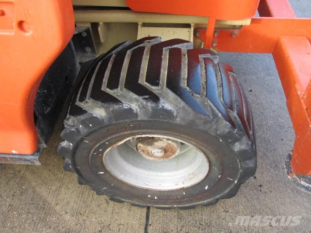 JLG 4394 RT Žirkliniai keltuvai