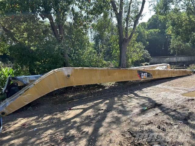 CAT 320 C Vikšriniai ekskavatoriai