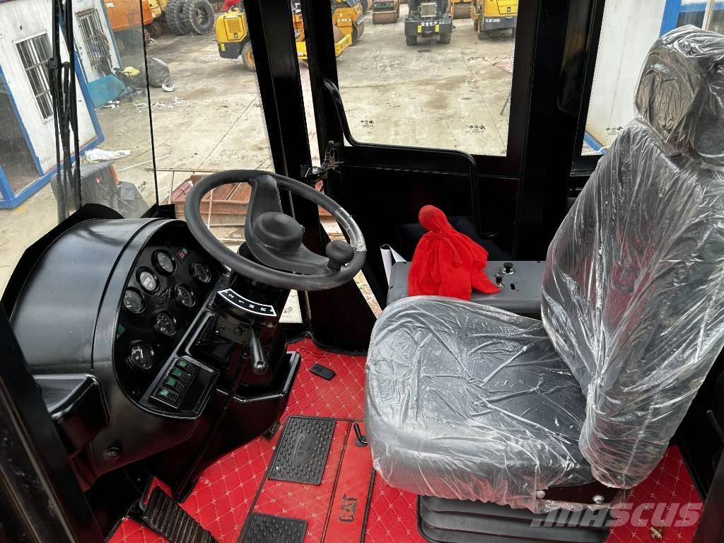 CAT 966H Naudoti ratiniai krautuvai