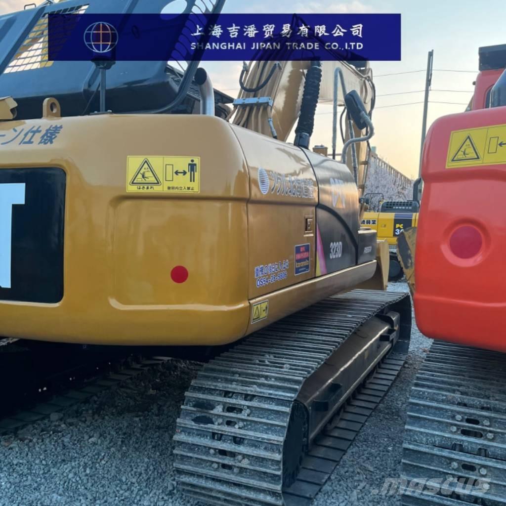 CAT 323 D Vikšriniai ekskavatoriai
