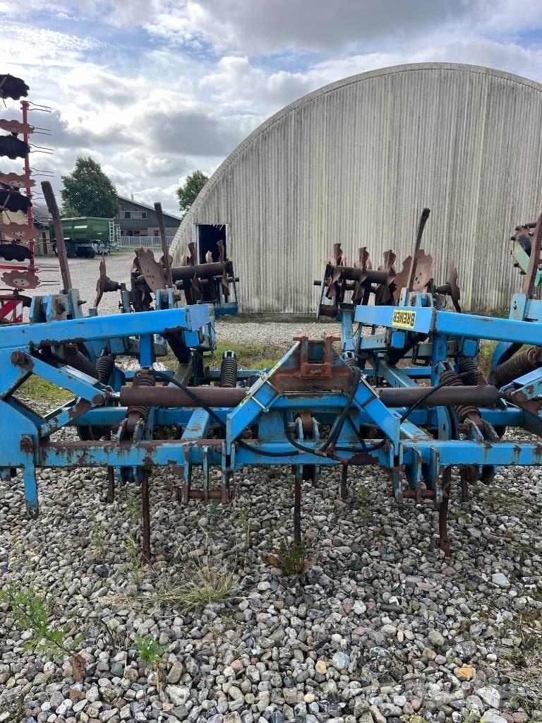 Bremer 470 Akėčios