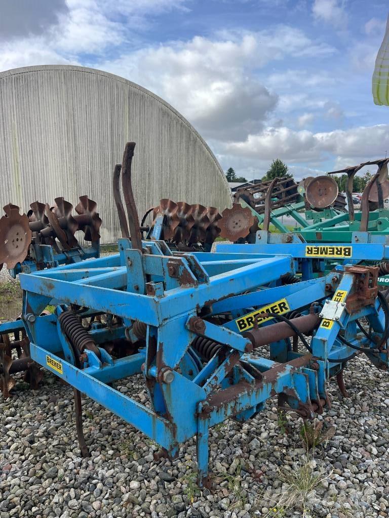 Bremer 470 Akėčios