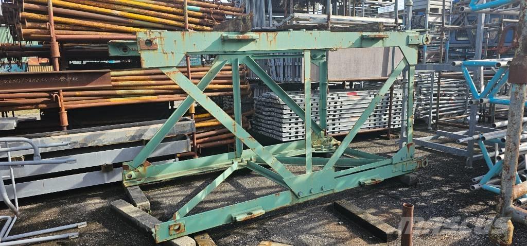 Potain F 15/15C Bokštiniai kranai