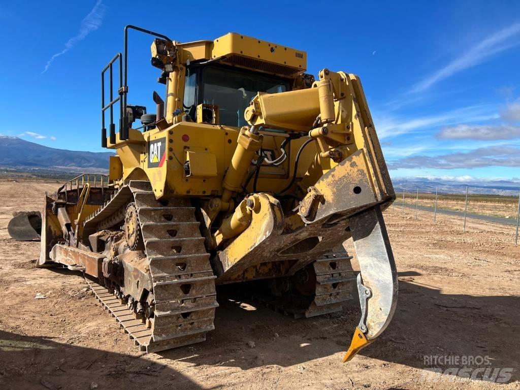 CAT D 8 T Vikšriniai buldozeriai