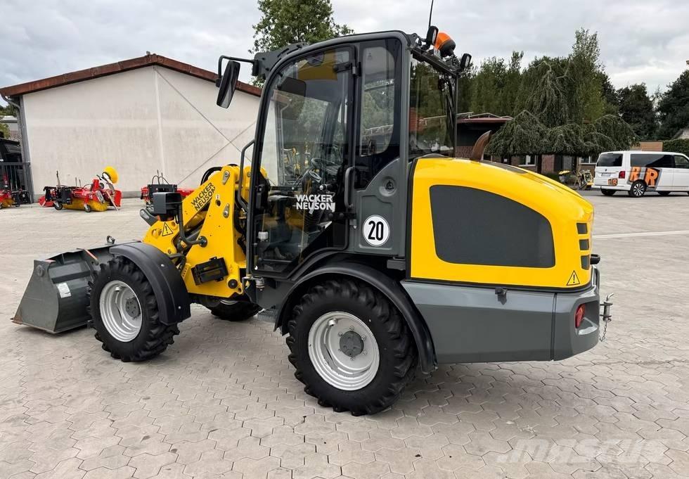 Wacker Neuson WL 34 Naudoti ratiniai krautuvai