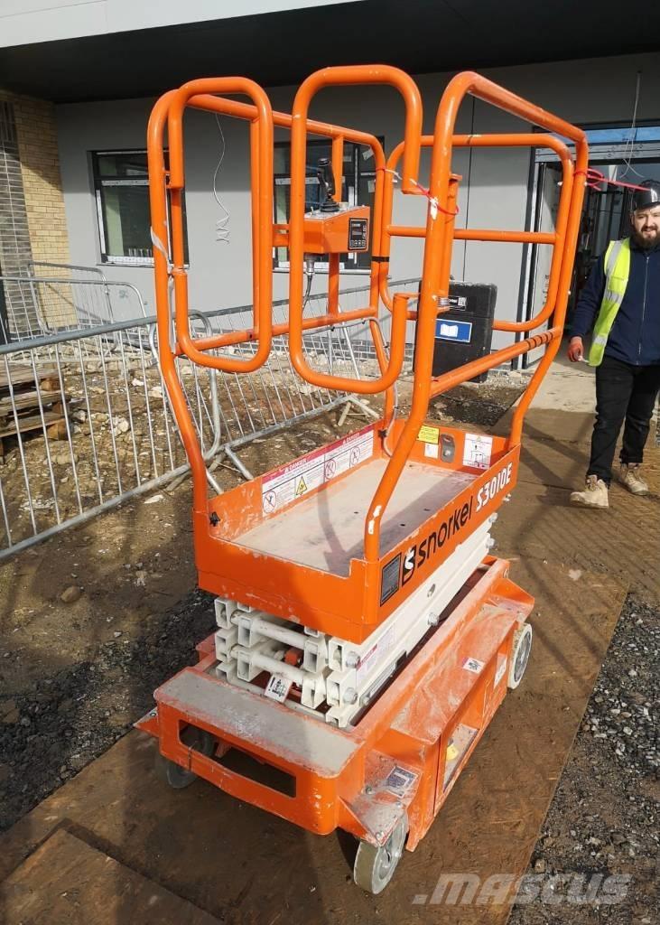 Snorkel S 3010 E Žirkliniai keltuvai