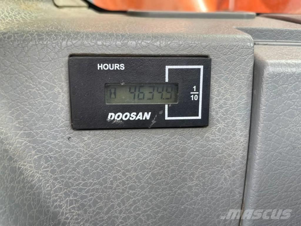 Doosan DX235LCR Vikšriniai ekskavatoriai
