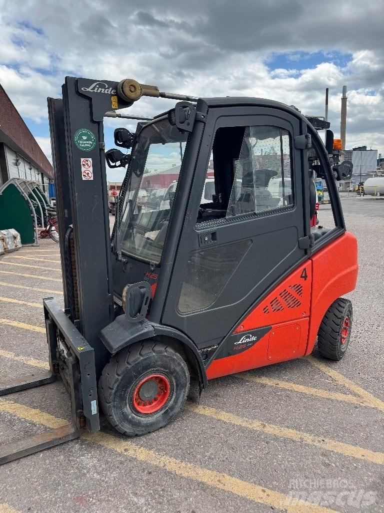 Linde H25D-02 Dyzeliniai krautuvai