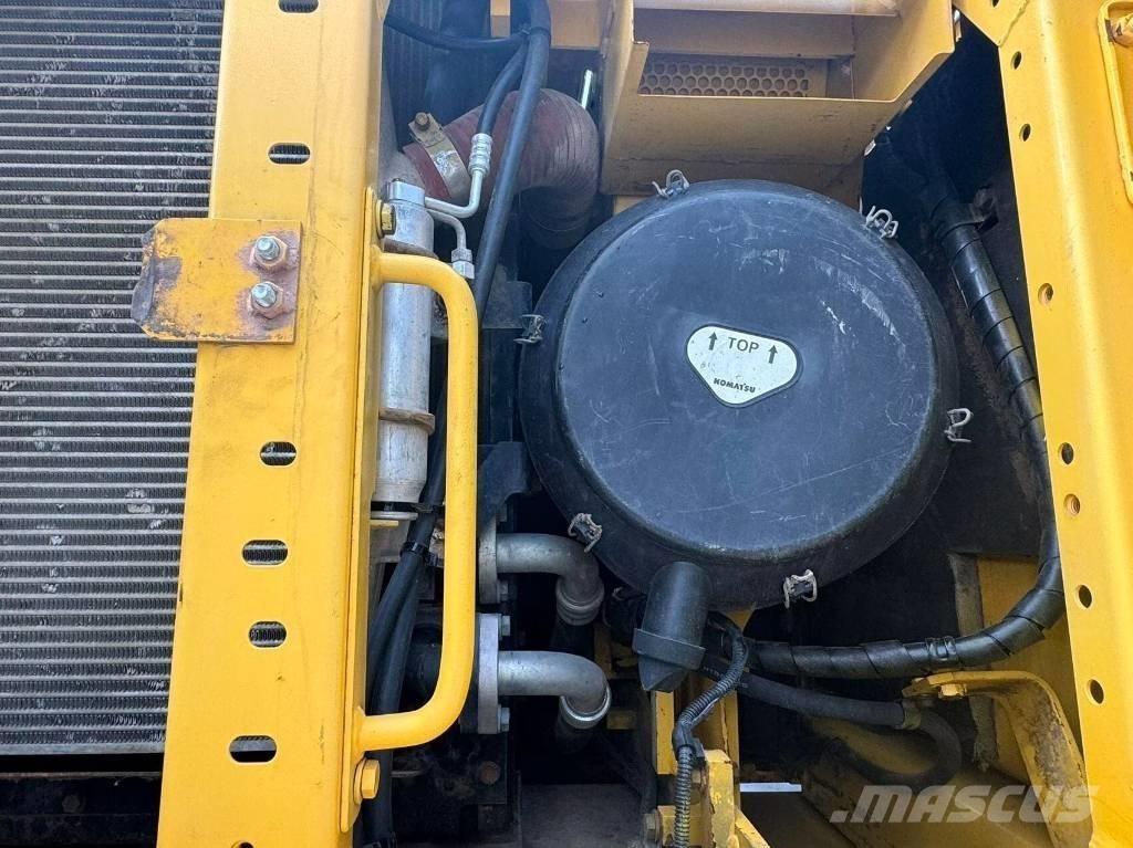 Komatsu PC 400-8 Vikšriniai ekskavatoriai