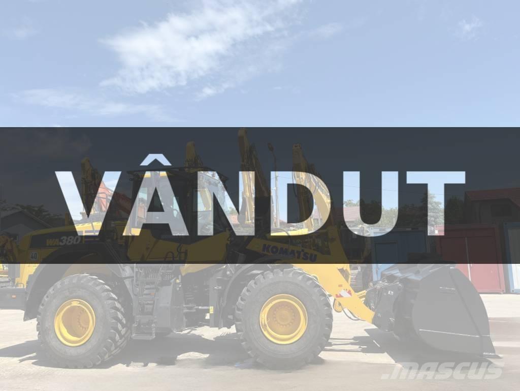 Komatsu WA380-8E0 Naudoti ratiniai krautuvai