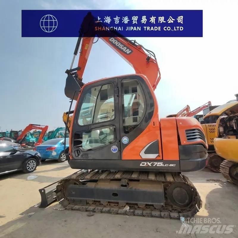 Doosan DX 75 Mini ekskavatoriai < 7 t
