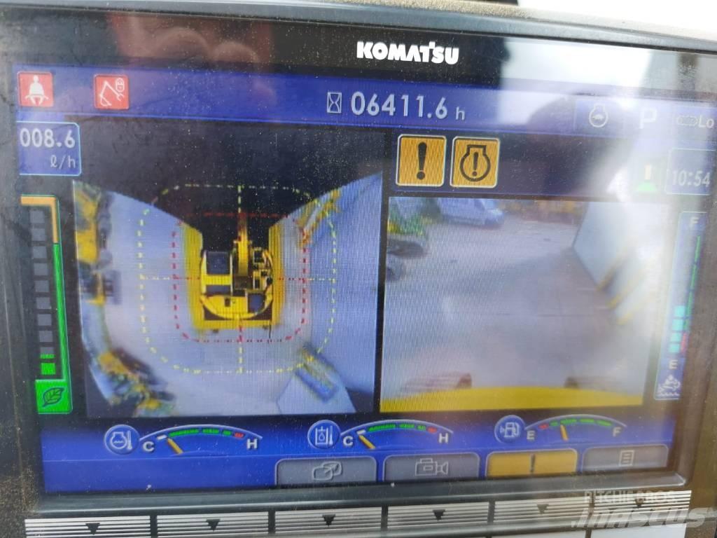 Komatsu PC228USLC-11 Vikšriniai ekskavatoriai