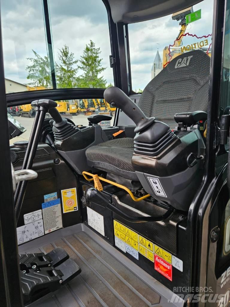 CAT 301.8 CR Mini ekskavatoriai < 7 t