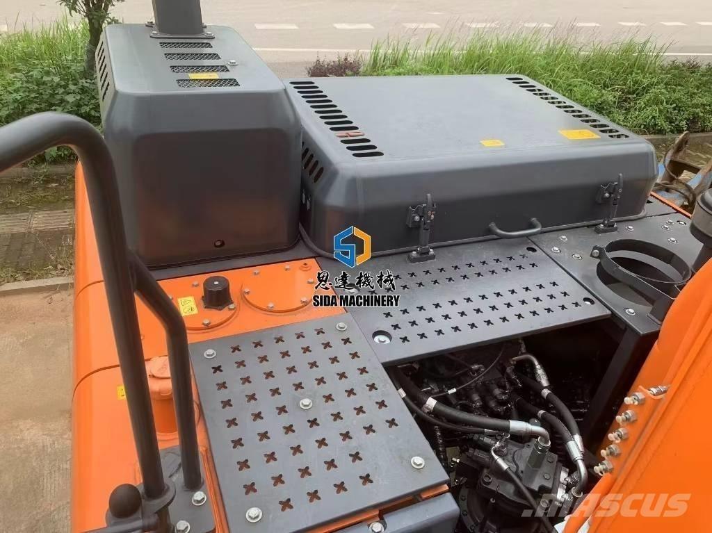 Develon DX 215 Vidutinės galios ekskavatoriai 7-12 t
