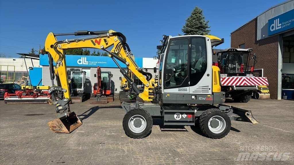 Wacker Neuson EW65 Specialūs ekskavatoriai