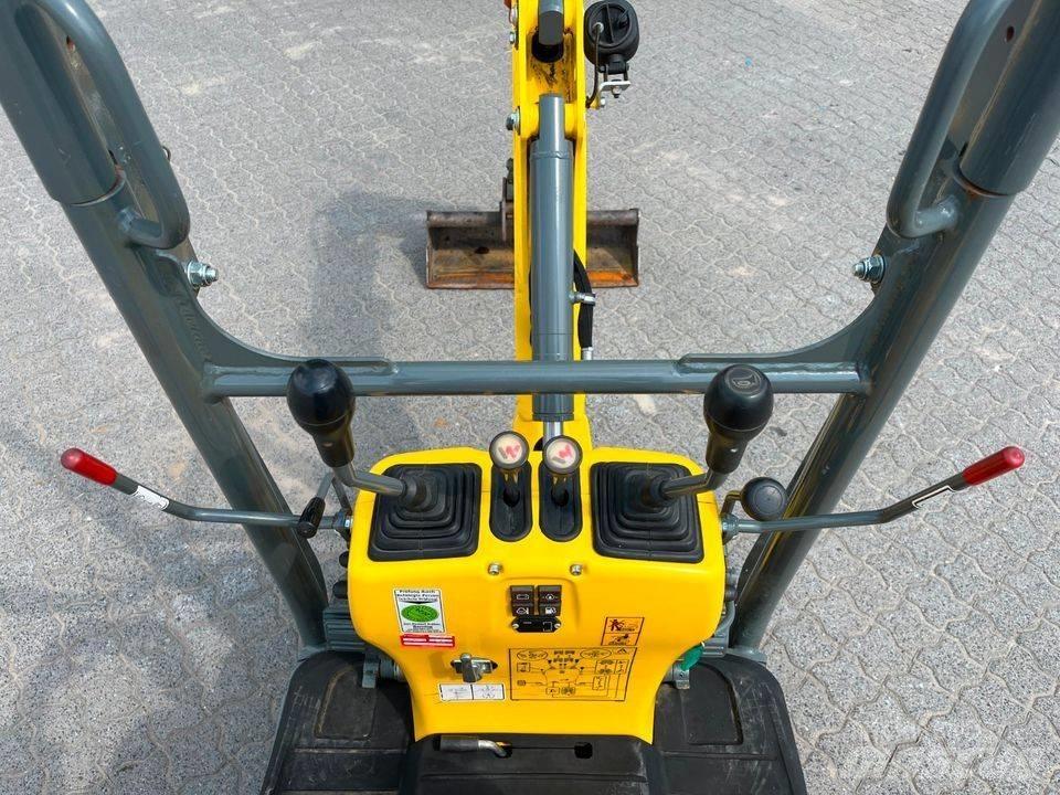 Wacker Neuson 803 Vikšriniai ekskavatoriai
