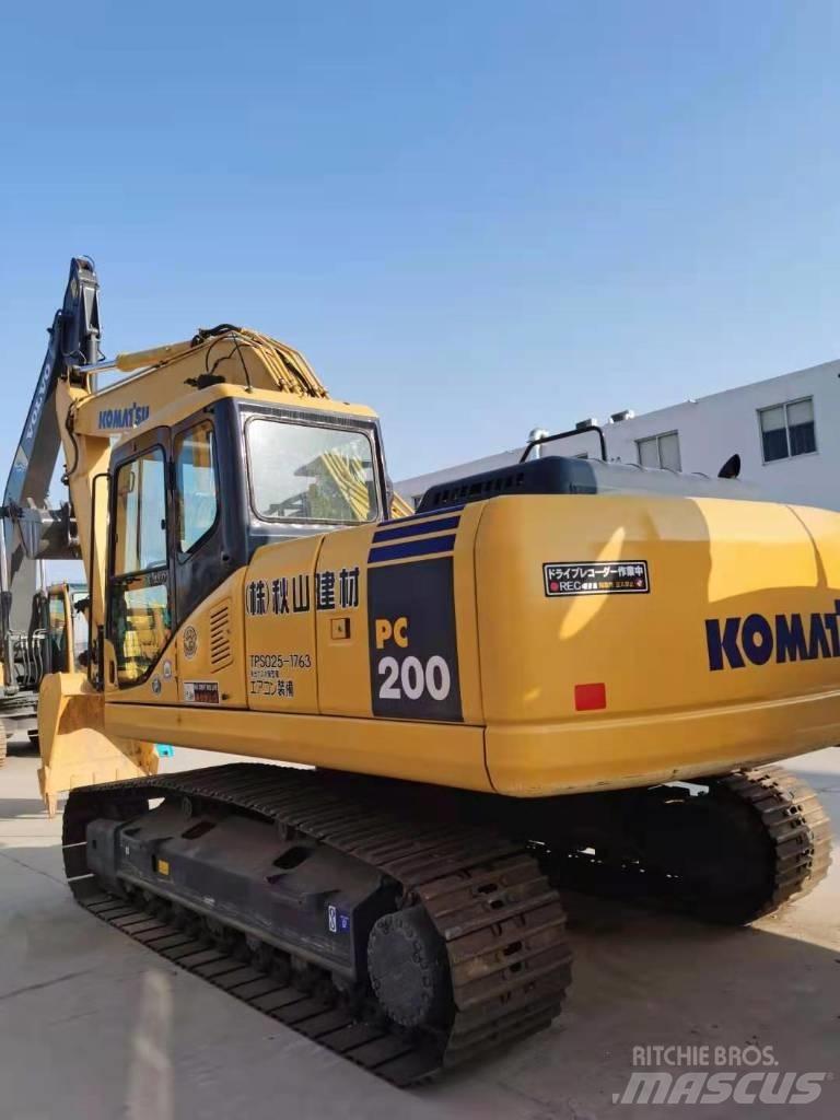Komatsu PC 200-7 Vikšriniai ekskavatoriai