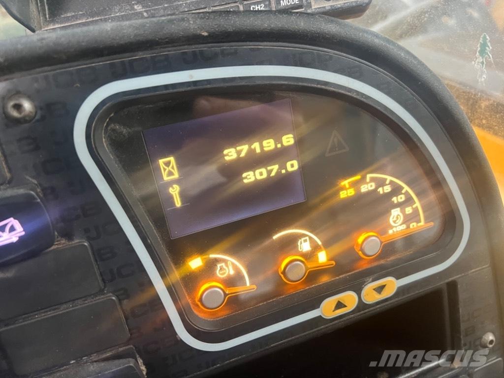 JCB 535-140 Teleskopiniai krautuvai