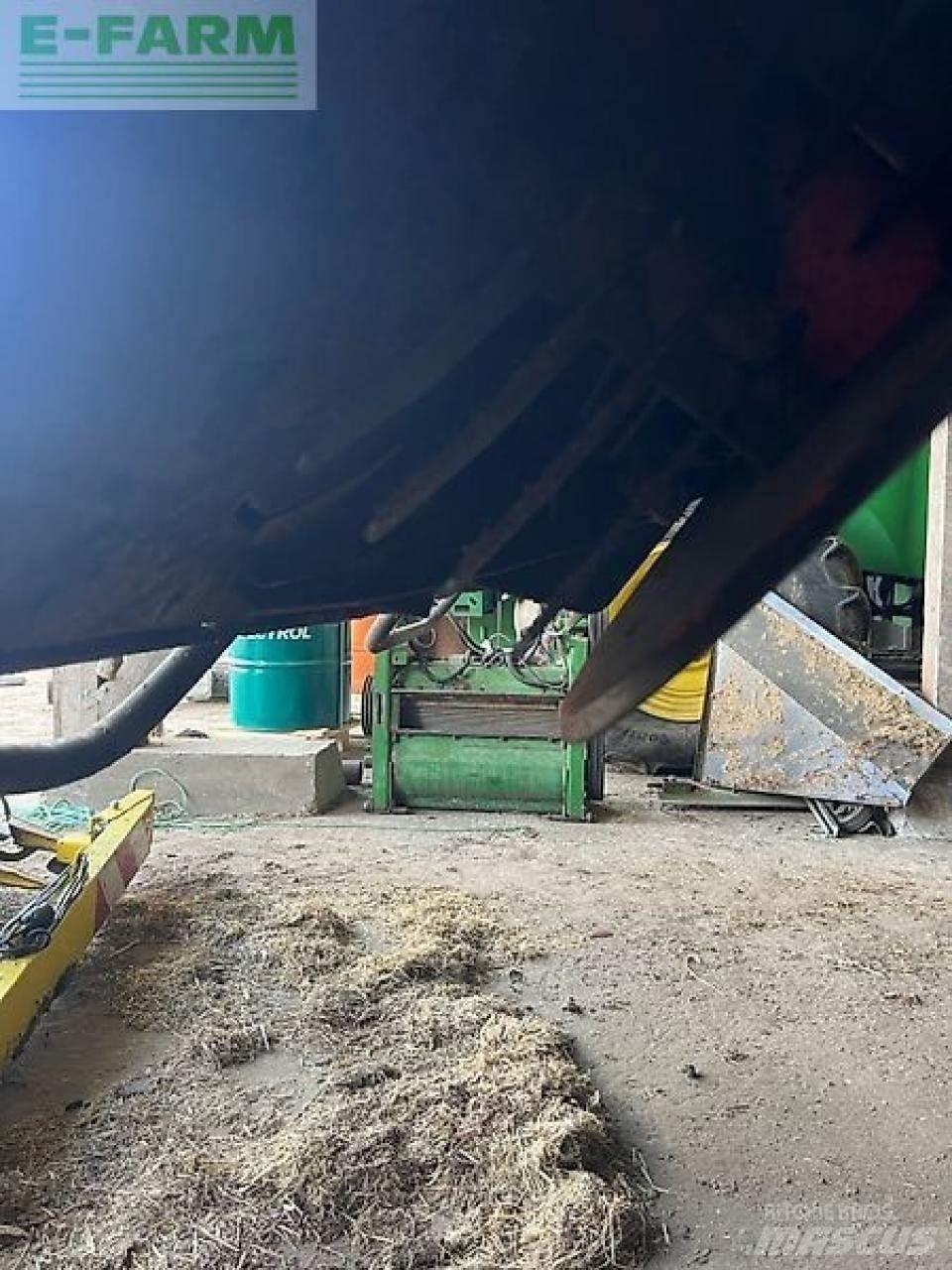 CLAAS tucano 470 Derliaus nuėmimo kombainai