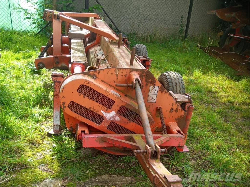 Kuhn NK 4801 Aplinkos tvarkymas - Kita