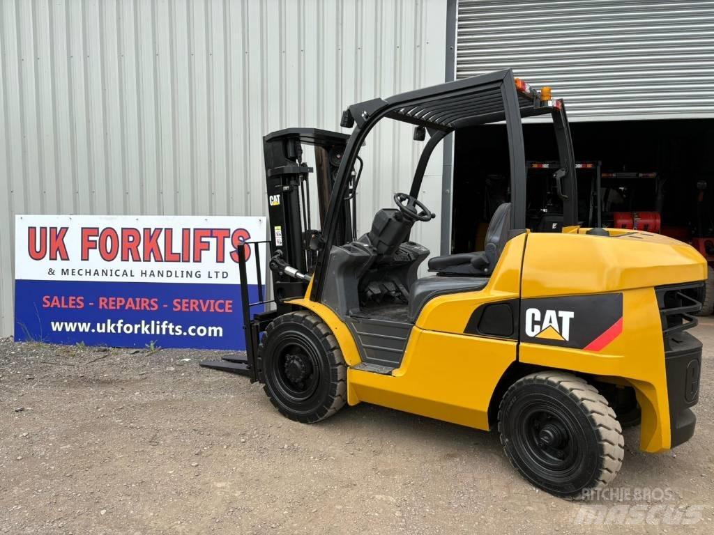 CAT DP40NT Dyzeliniai krautuvai