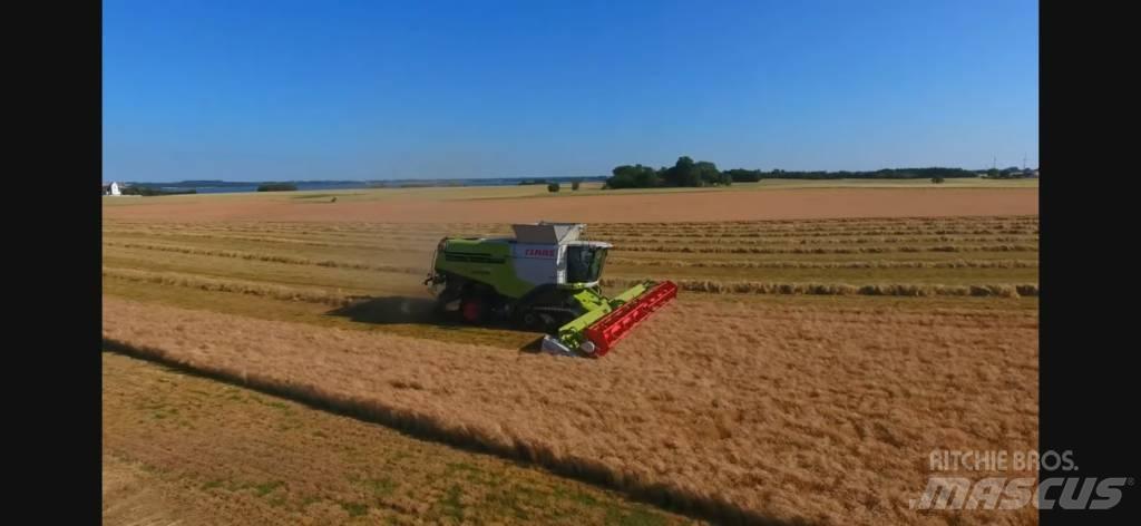 CLAAS Lexion 780 TT Derliaus nuėmimo kombainai