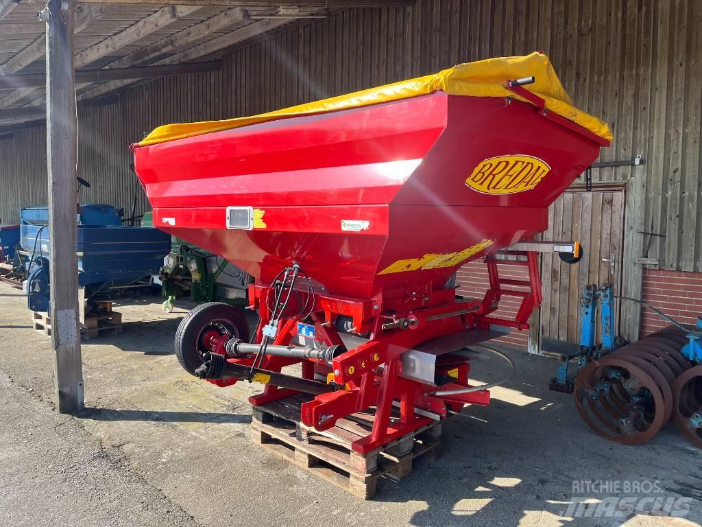 Bredal F2 3200 Mėšlo barstytuvai