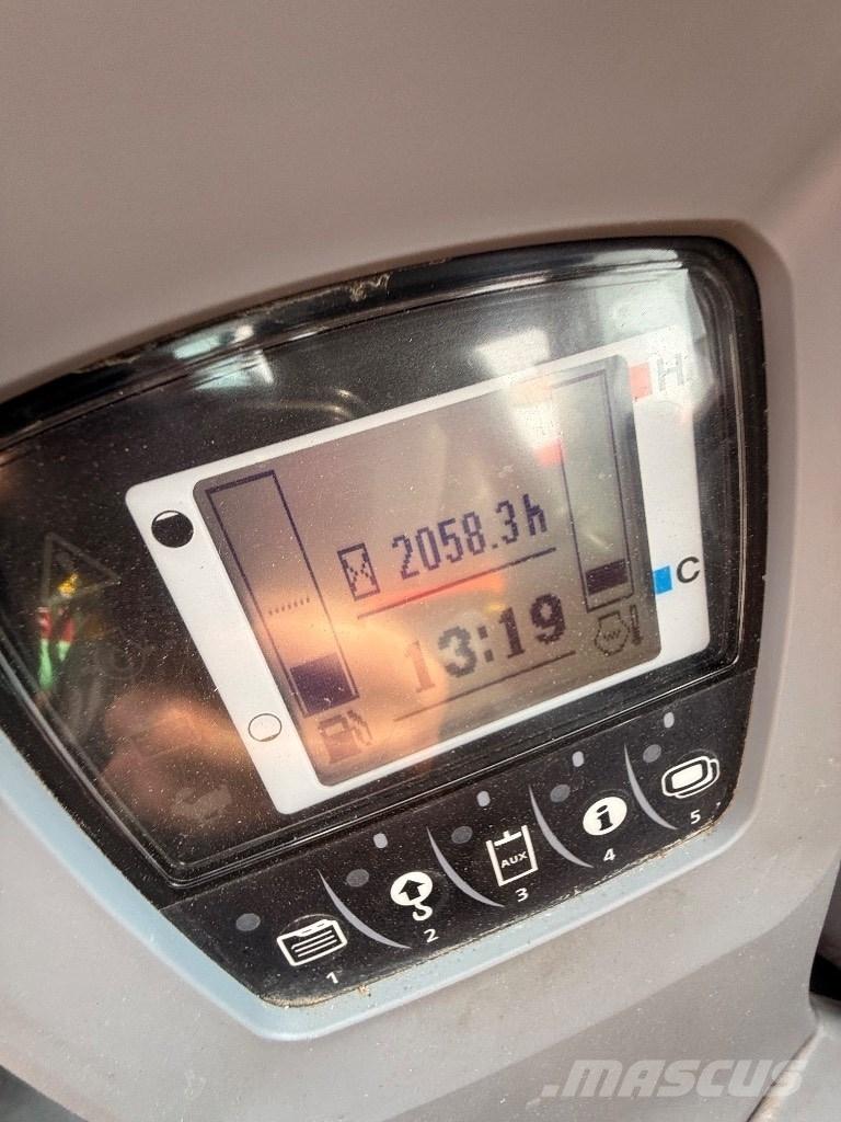 Kubota KX 080-4 Vidutinės galios ekskavatoriai 7-12 t