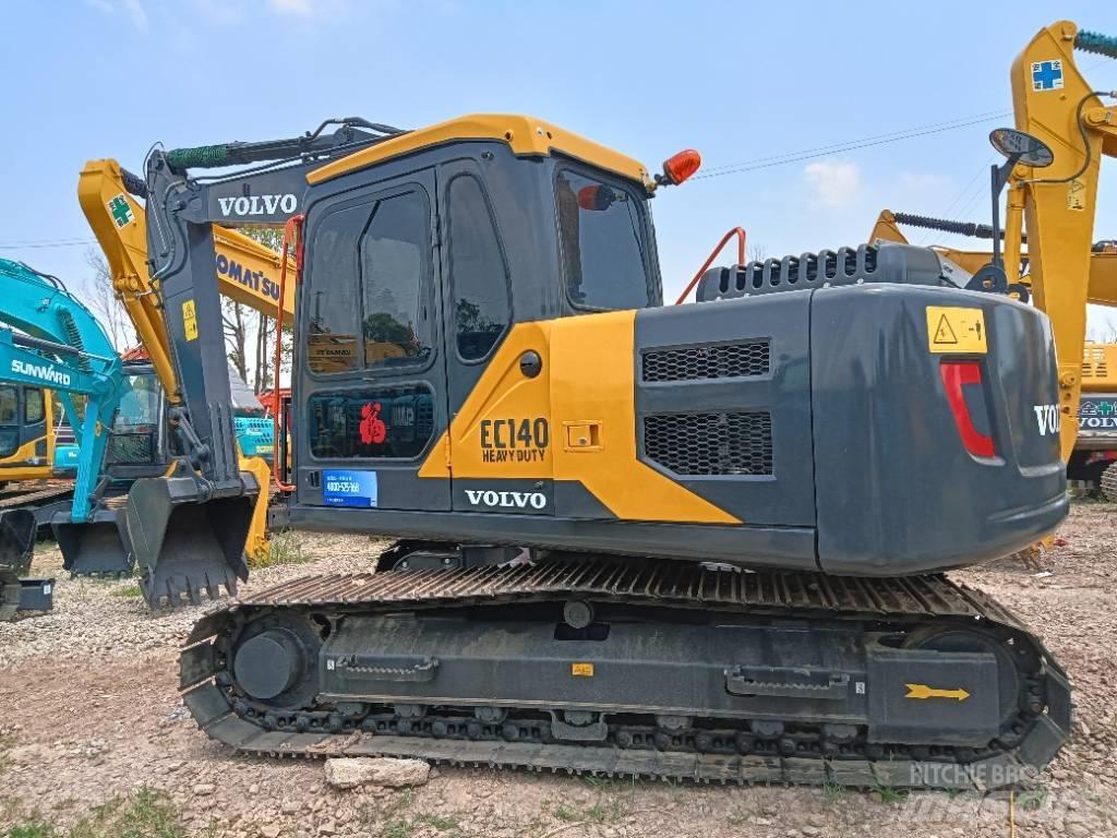 Volvo EC 140 Vidutinės galios ekskavatoriai 7-12 t