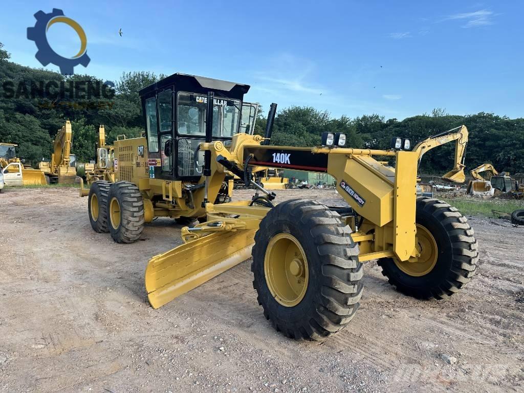 CAT 140K Greideriai