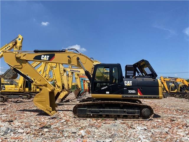 CAT 326D2 Vikšriniai ekskavatoriai