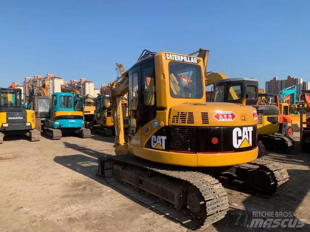 CAT 308 C Vidutinės galios ekskavatoriai 7-12 t