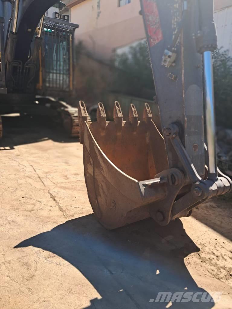 Volvo EC 210 B LC Vikšriniai ekskavatoriai