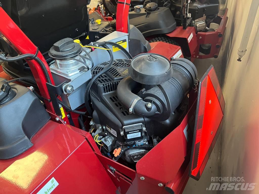 Ferris ISX 2200 Žoliapjovės su lankstiniu vairavimo mechanizmu