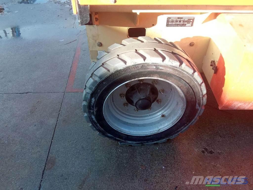 JLG 4069LE Žirkliniai keltuvai