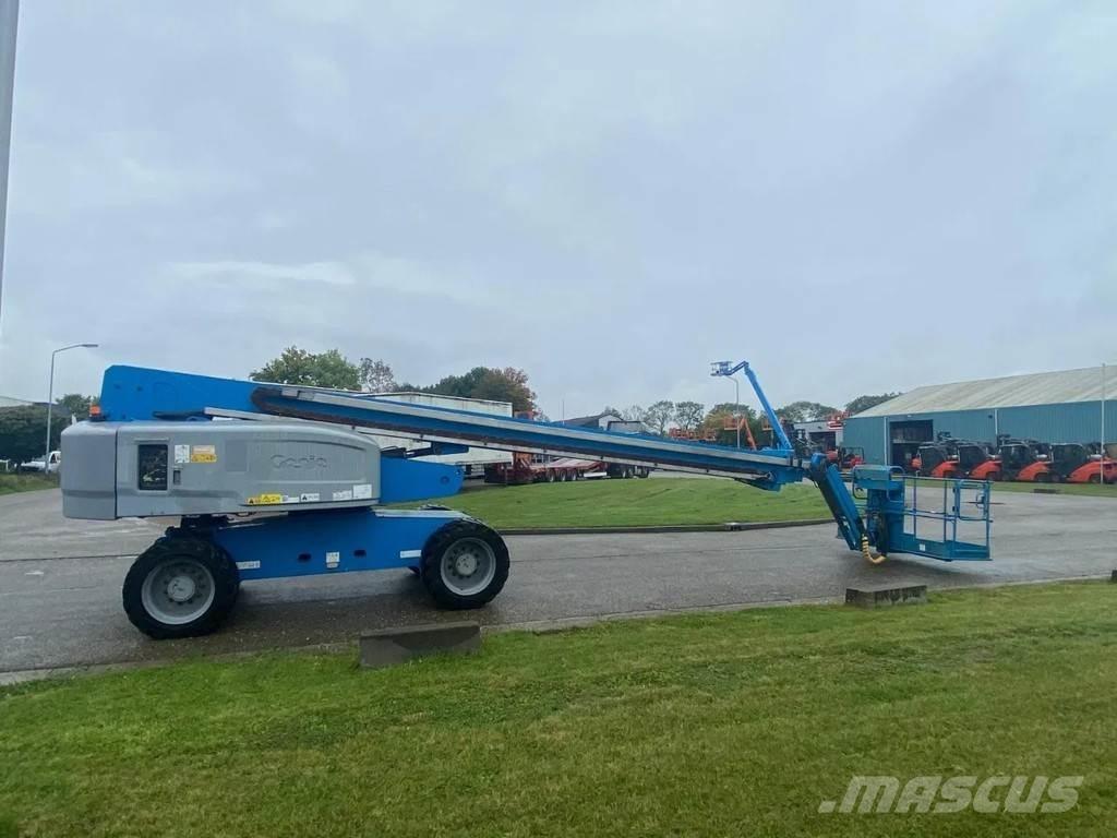 Genie S-85 Teleskopiniai keltuvai