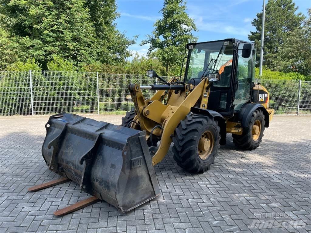 CAT 906H2 Naudoti ratiniai krautuvai