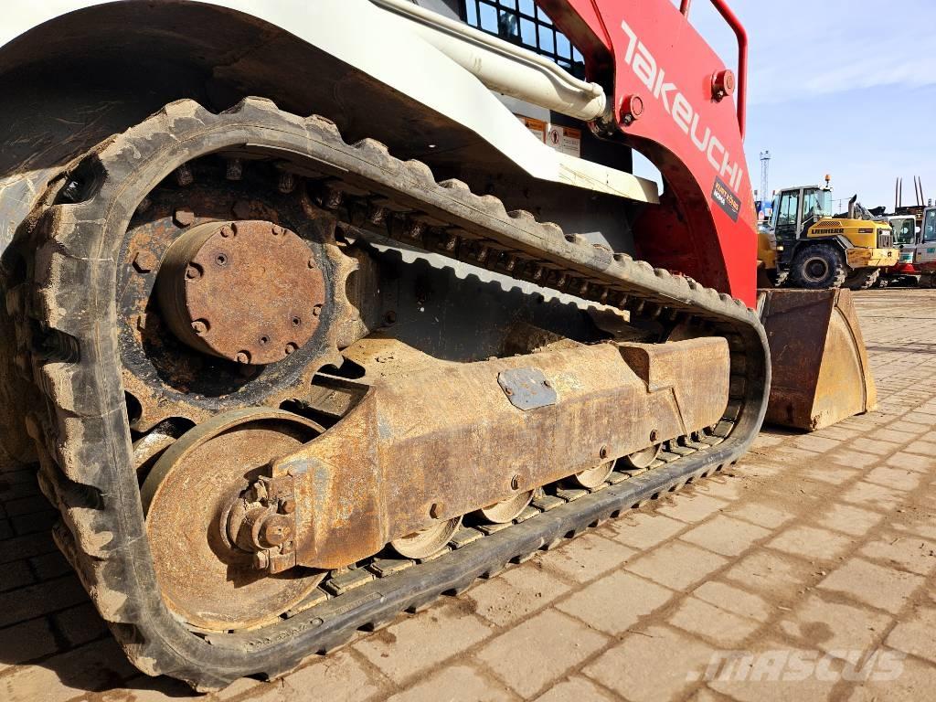 Takeuchi TL 8 Krautuvai su šoniniu pasukimu