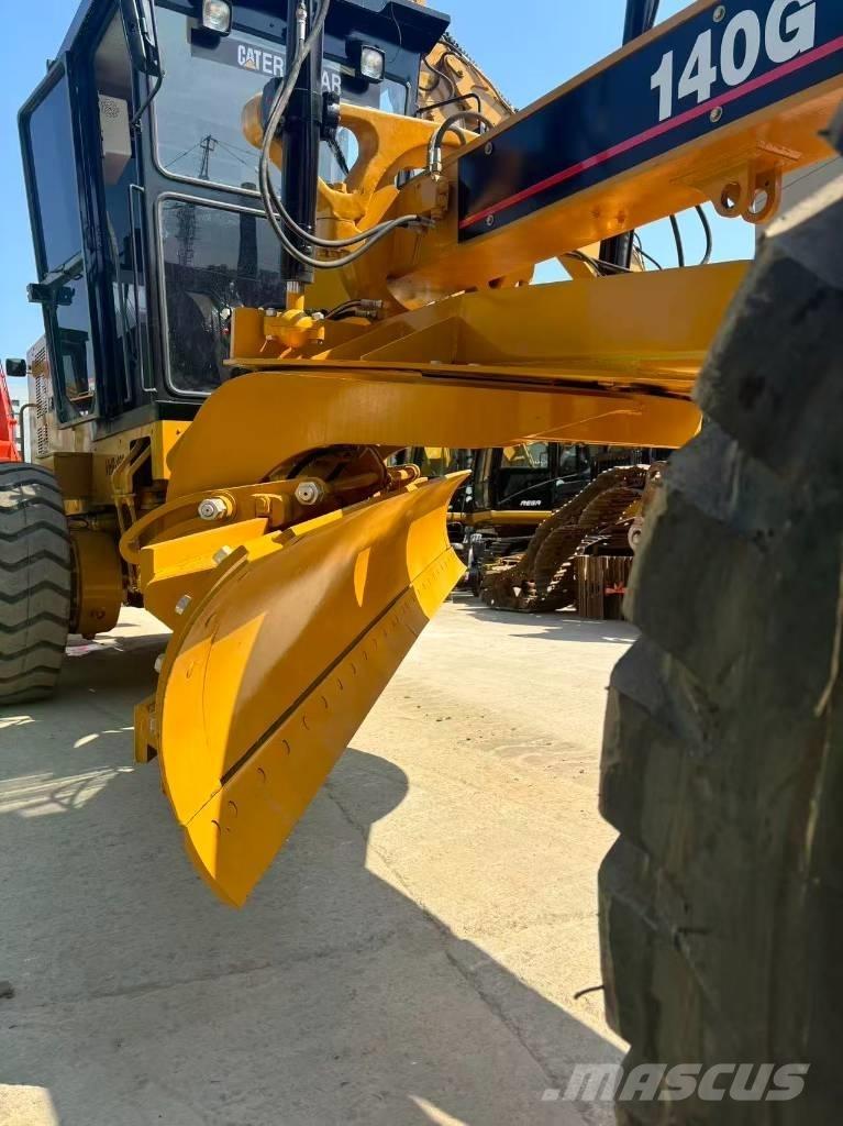 CAT 140G Greideriai