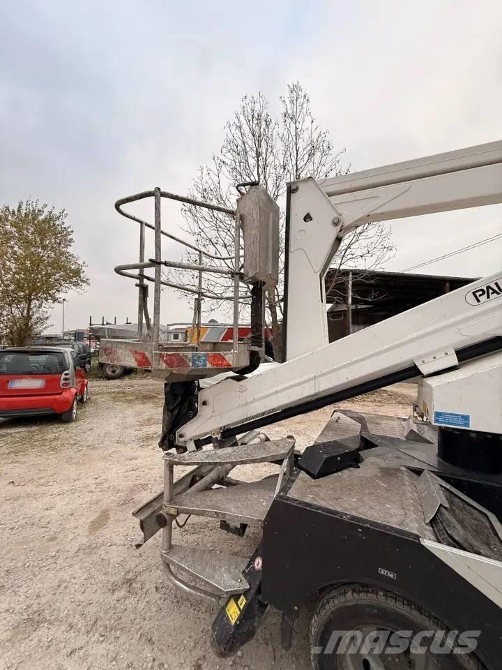 Palfinger P 240 A Ant vilkikų montuojamos kėlimo platformos