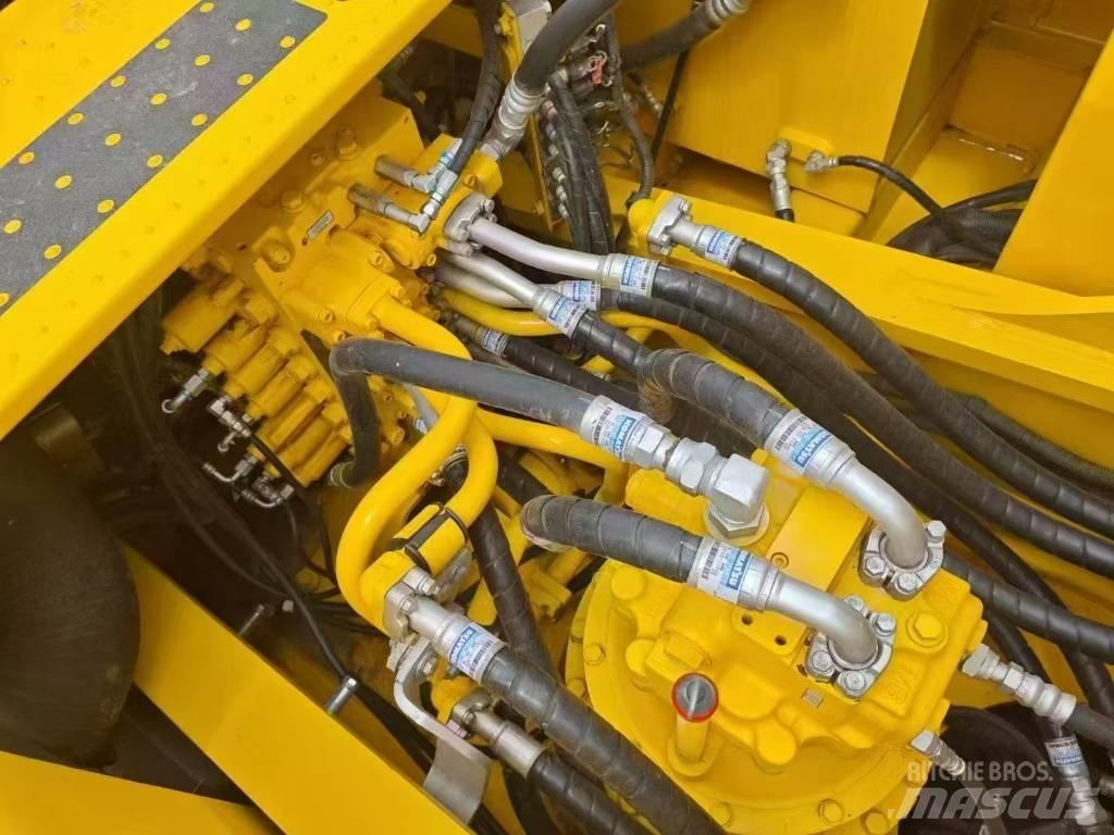Komatsu 360-8 Vikšriniai ekskavatoriai