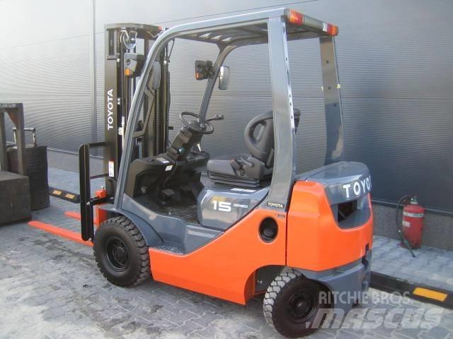 TOYOTA 028FGF15 LPG (dujiniai) krautuvai