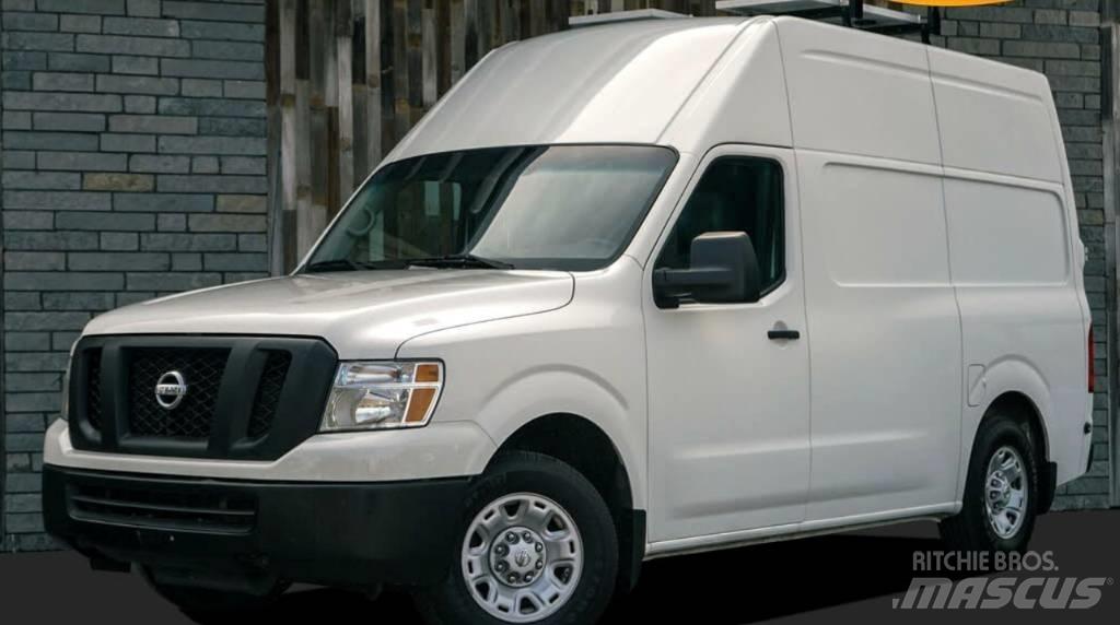 Nissan NV2500 Vilkikai šaldytuvai