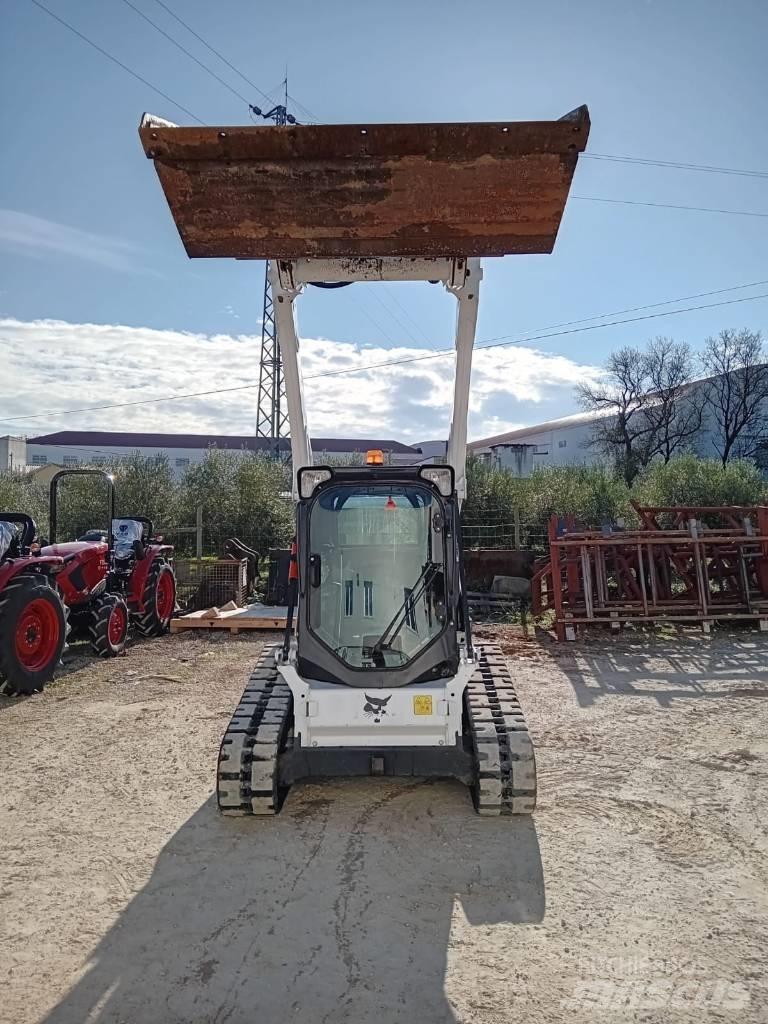 Bobcat T 590 Krautuvai su šoniniu pasukimu