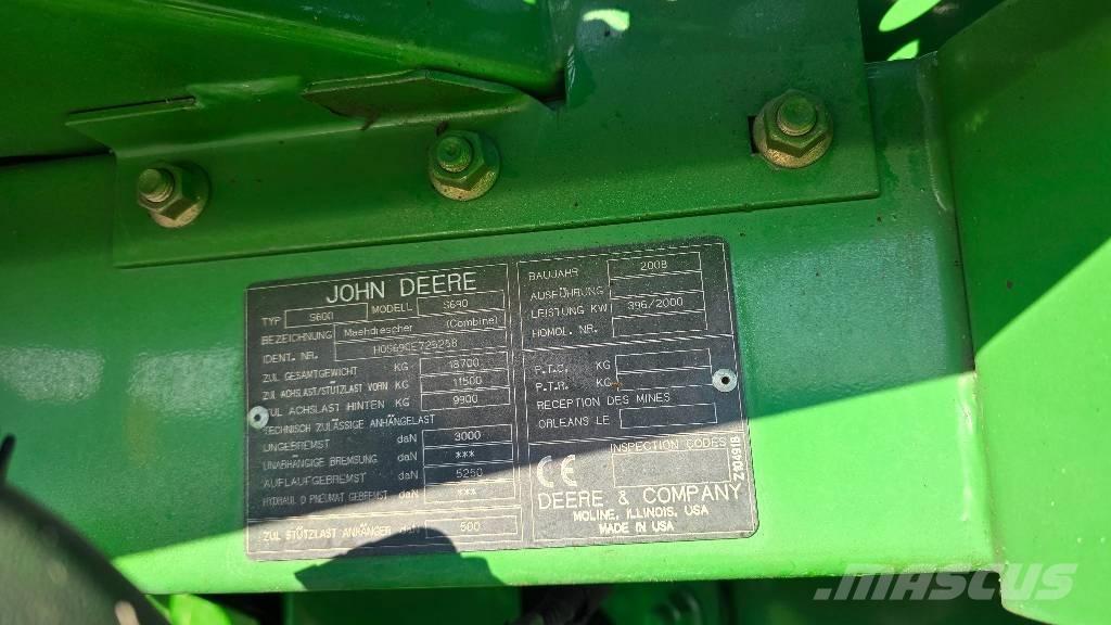John Deere S 690 i Derliaus nuėmimo kombainai