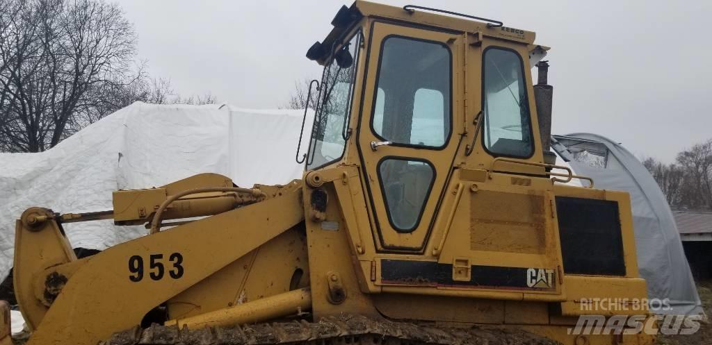 CAT 953 Vikšriniai krautuvai